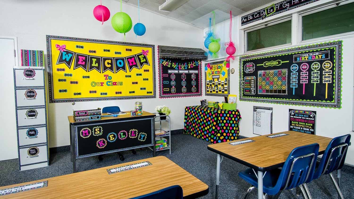 Chalkboard Brights Name Plates - огляд і ціна Desk Name Plate